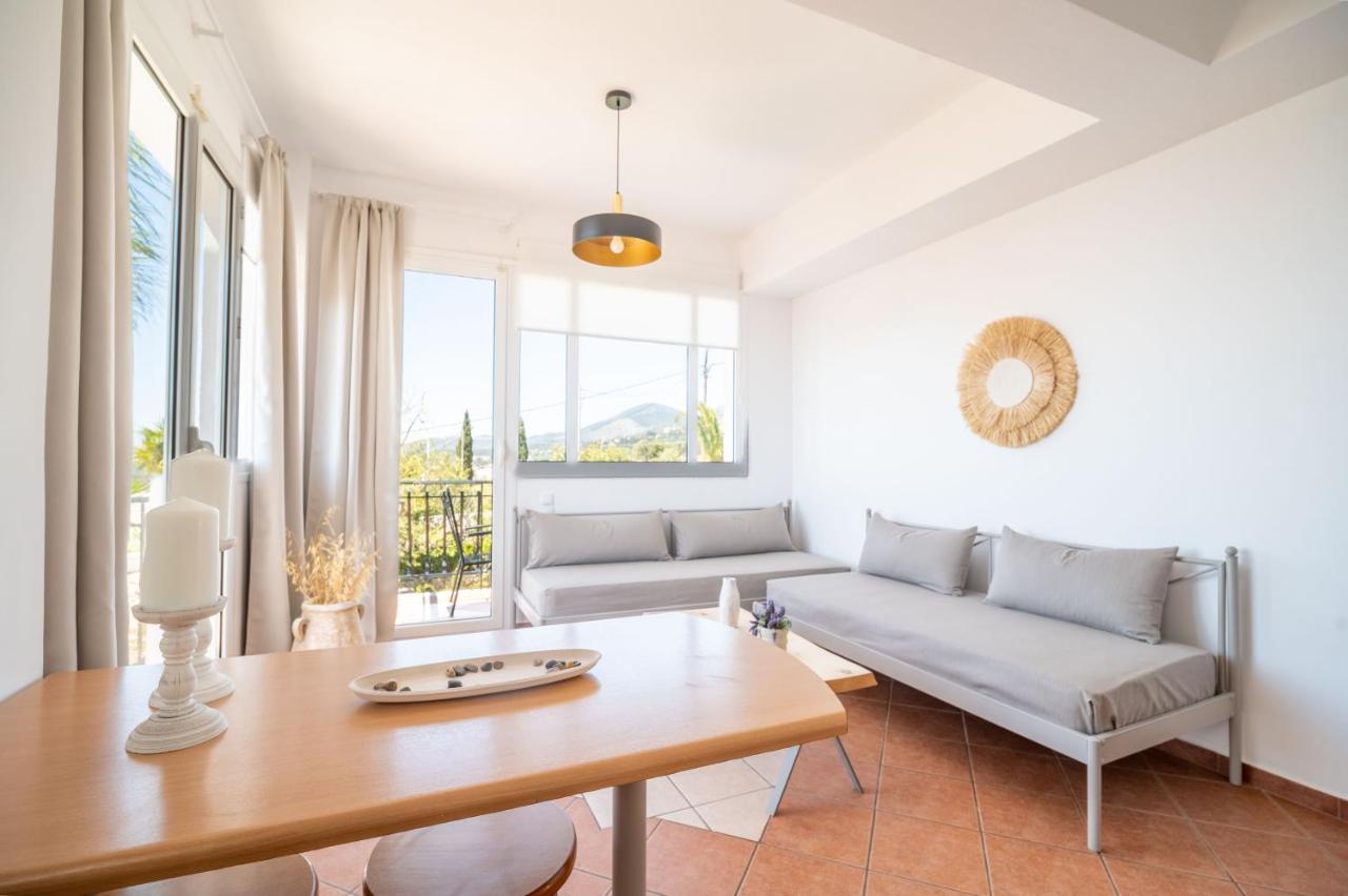 Christoforos Apartments ลูร์ดฮาตา ภายนอก รูปภาพ